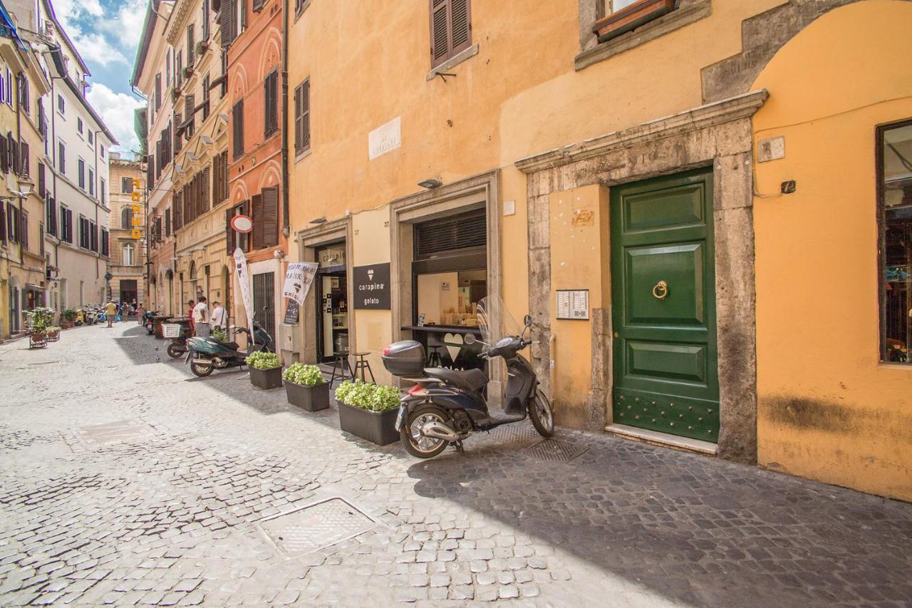 Rr Apartments Campo Dei Fiori Rom Exterior foto